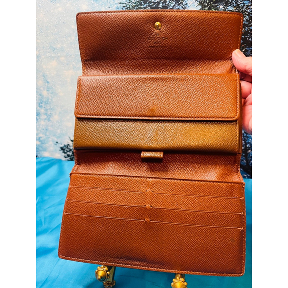 Louis Vuitton Monogram International Wallet Brown/Tan GUC - Picture 3 of 16